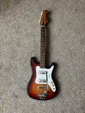Rare 60’s Satellite Short Scale Electric Guitar, Very Good Condition.