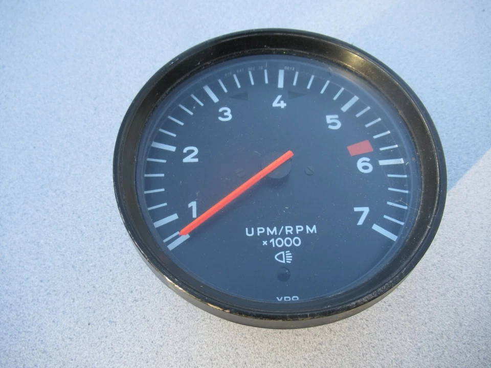 Porsche 914 Tachometer  VDO  91464130210  #243     C#G105 - Image 3 of 4