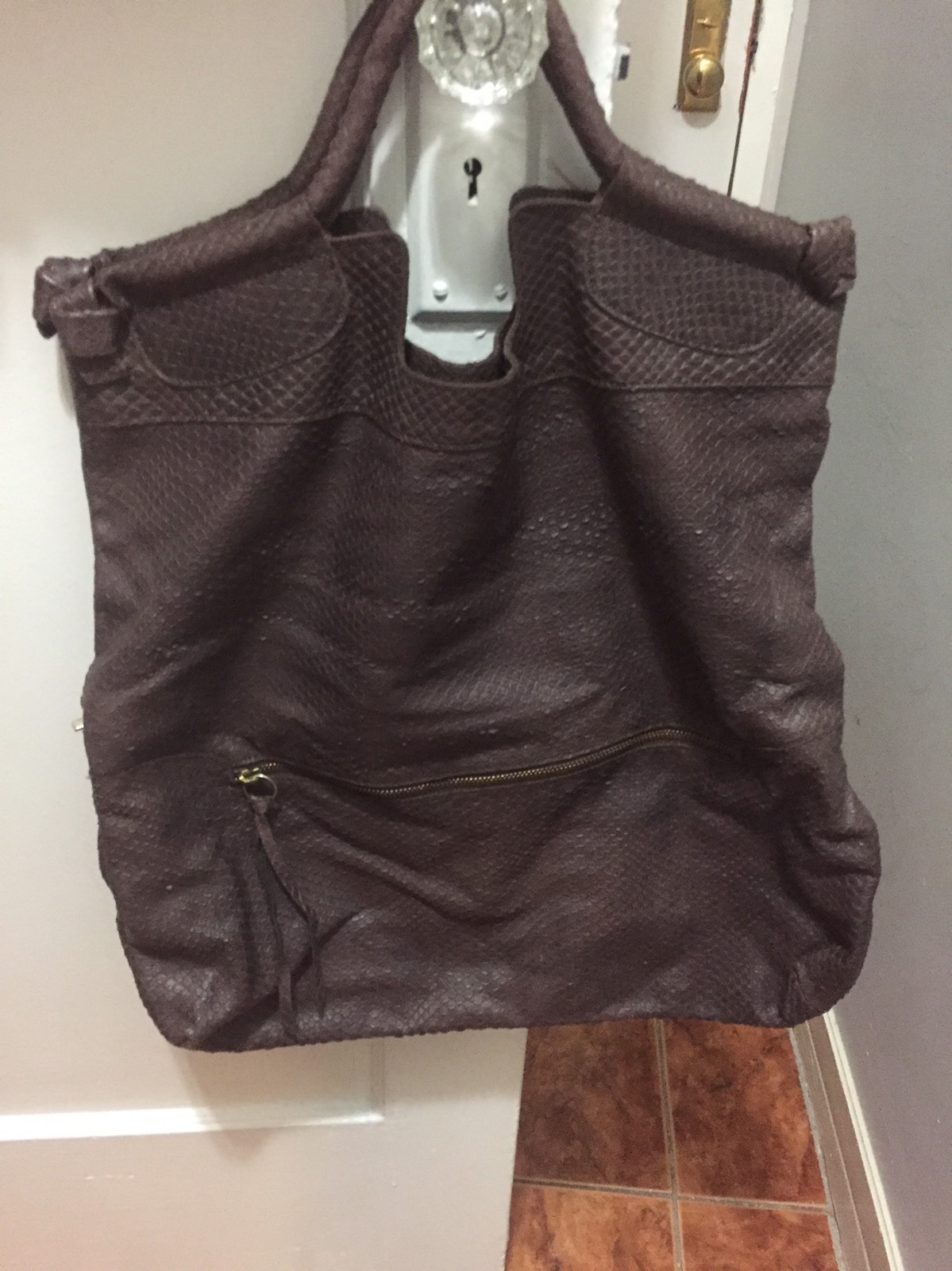 foley and corinna large city tote