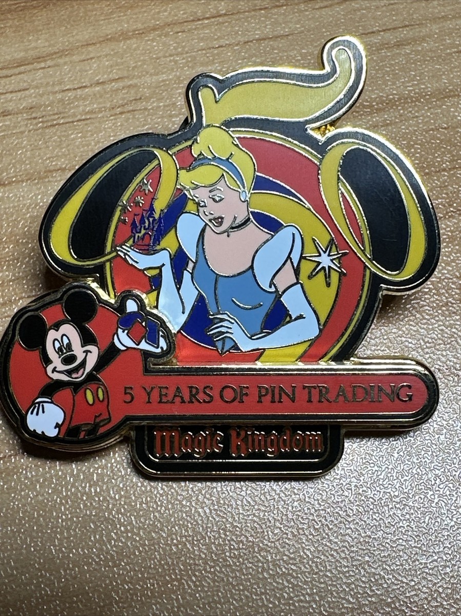 Disney Pin 2004 5 Years Of Pin Trading Cinderella Limited Edition