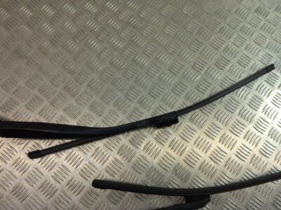 BMW 5 F10 F11 2013 windscreen wiper blade 7203156 LHD SKE19221 