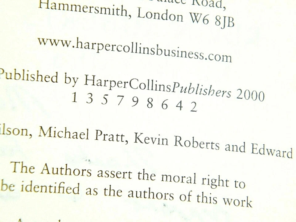 PEAK PERFORMANCE by KEVIN ROBERTS 2000 GD 1ST 'SIGNED' - Image 3 of 3