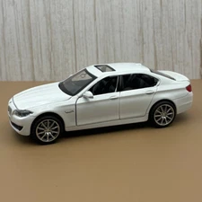 2010/2017 BMW-535i Diecast Model 1:32 Scale - White