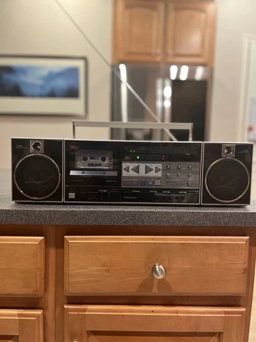 Panasonic RX-C52 Vintage Boombox