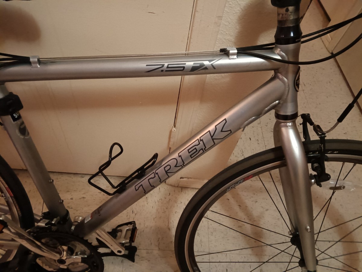 2010 Trek Madone Carbon Road Bike Shimano 10speed Mavic Ksyrium SL