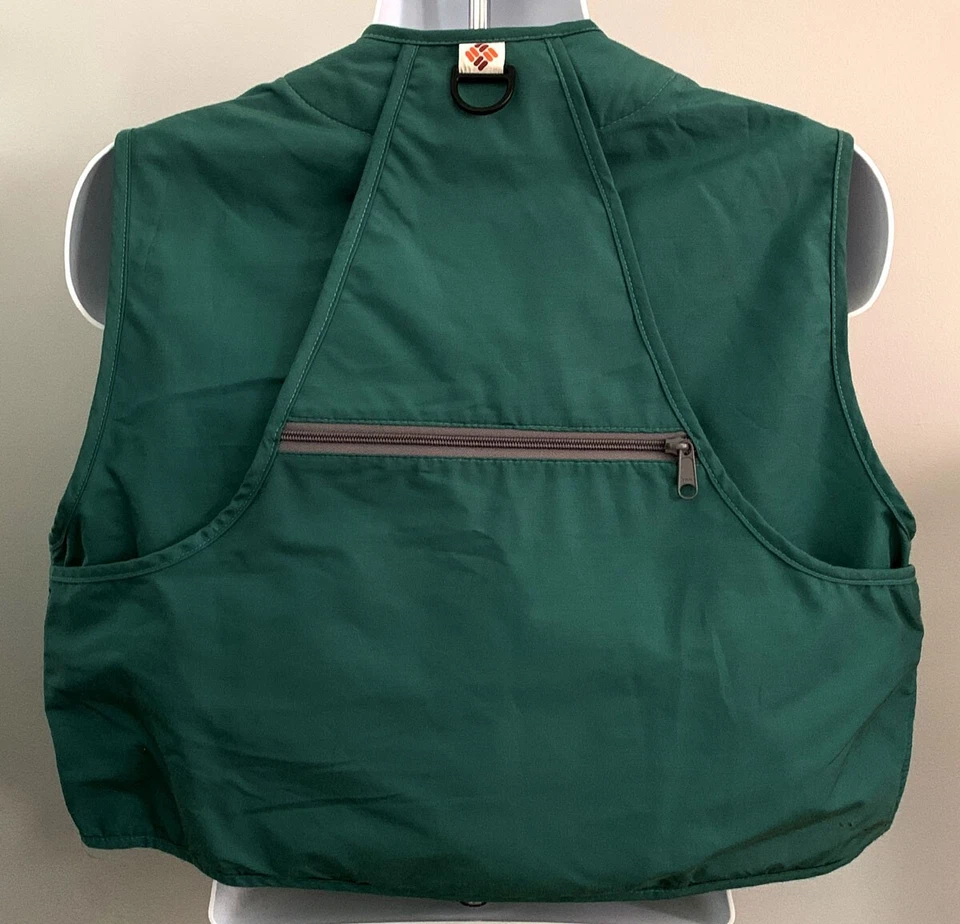 Vintage Columbia Fishing Vest Size Large Green USA Made Water Repellent Fabric - Image 3 of 4