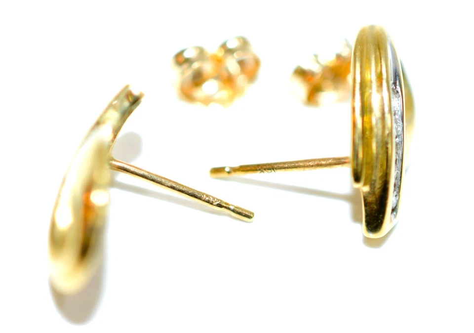 Pendientes de diamantes naturales de oro macizo de 10 quilates con racimo de 0,10 quilates pendientes pavé Foto 4 de 4