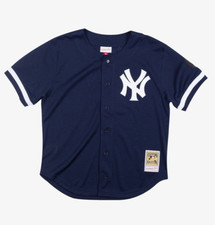 Ultimate New York Yankees Collector and Super Fan Gift Guide 56