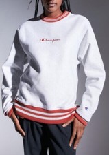 Champion Sweatshirt Reverse Weave Crew Women  s XS UO Exclusive Neck Embroidered