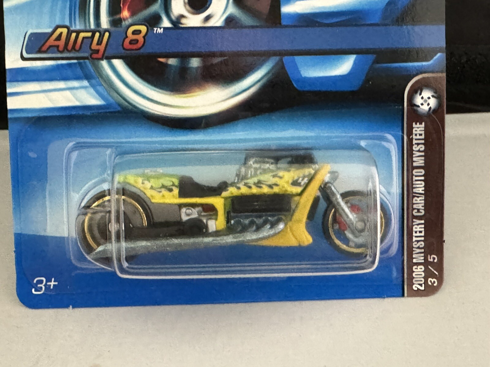 Picture 4 of 9