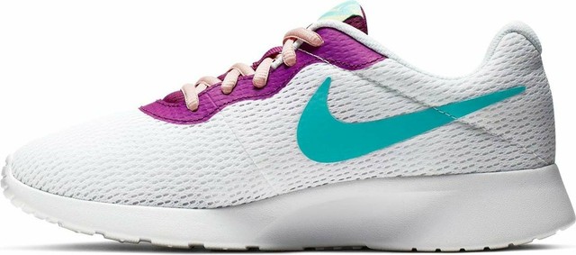 nike tanjun violet