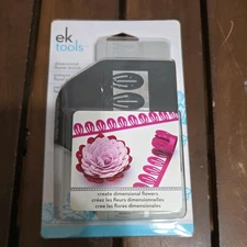 NEW EK TOOLS DIMENSIONAL FLOWER PUNCH CARNATION 54-51000***Brand New!***