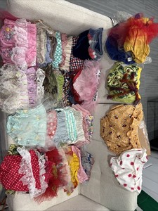 Boutique Bloomers Shorts Size 3 and Size 4 Elastic Waist. Indie Babe- Big Lot!