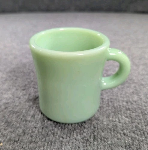Vintage Jadeite Fire King C Handle Mug Extra Heavy Oven Restaurant Ware