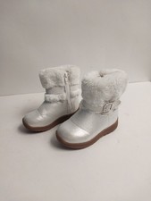 OSH KOSH B'GOSH Toddler Girls Size 7 Pearl Winter Boots Faux Fur