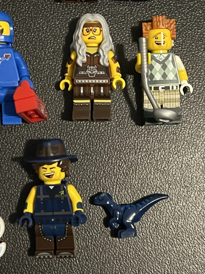 The LEGO Movie Series 2 Minifigure Lot Of 10 Emmet Abe Giraffe Rex Crayon Hula - Image 3 of 4