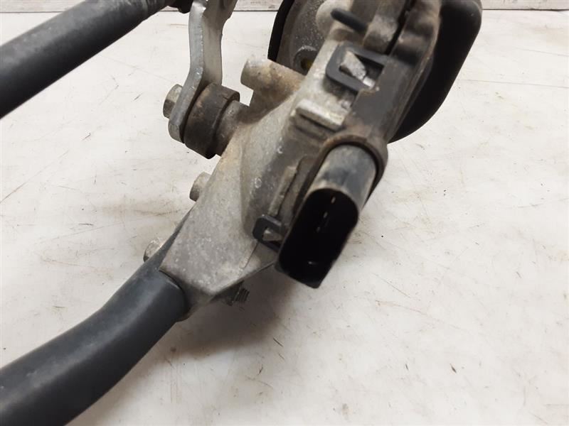 Jeep JL Wrangler OEM Windshield Wiper Motor 2018 2019 2020 2021 2022