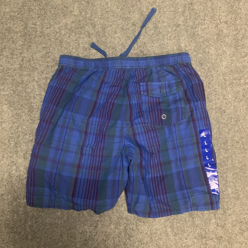 Bañador corto de rendimiento resistente a la intemperie para hombre • Talla grande L Foto 2 de 4