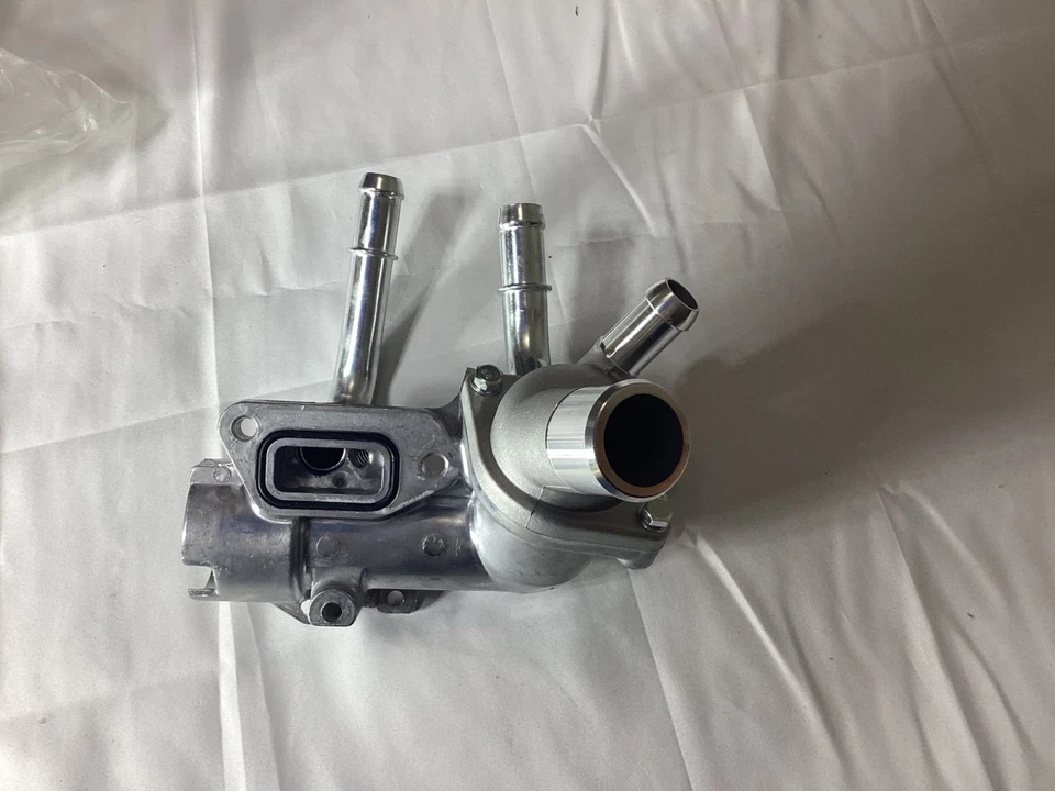 Carcasa termostato para Pontiac G5 Chevrolet Cobalt 2,2 L 2008 2009 2010 12618159 Foto 3 de 4