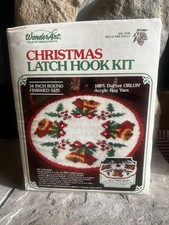 WonderArt Christmas Latch Hook Kit 34-inch Round Rug Tree Skirt Bells Holly VTG