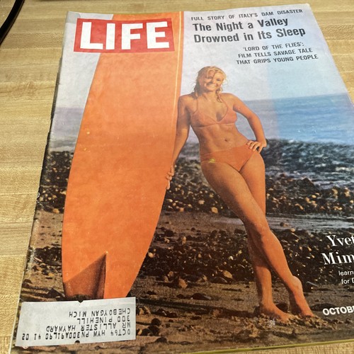 Vintage LIFE Magazine Oct 25 1963 Surfer Girl Cover, Great Advertisements! - Picture 3 of 7