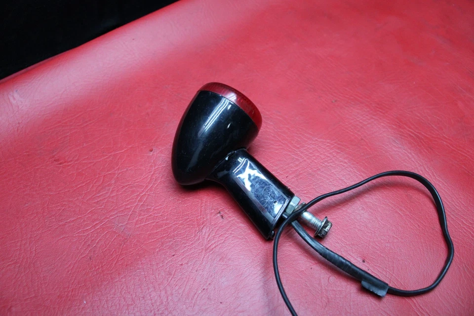 09-2021 HD Iron 883 OEM Rear Turn Signal #7109 - Изображение 4 из 4