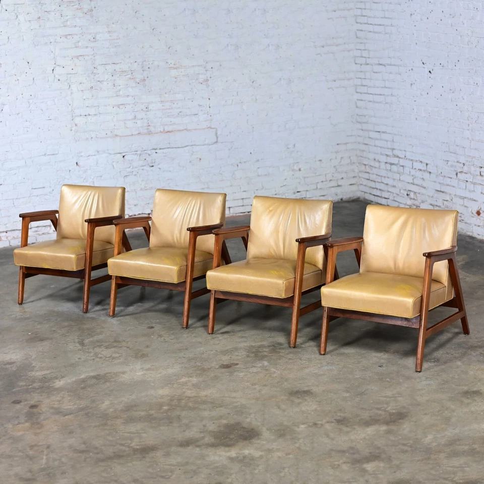 Set of 4 Mid Century Modern Gunlocke Armchairs Gold Leather with Walnut Frames - Image 3 of 4