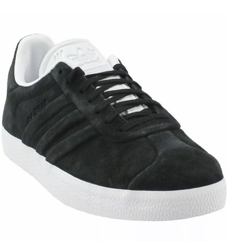 gazelle stitch and turn black