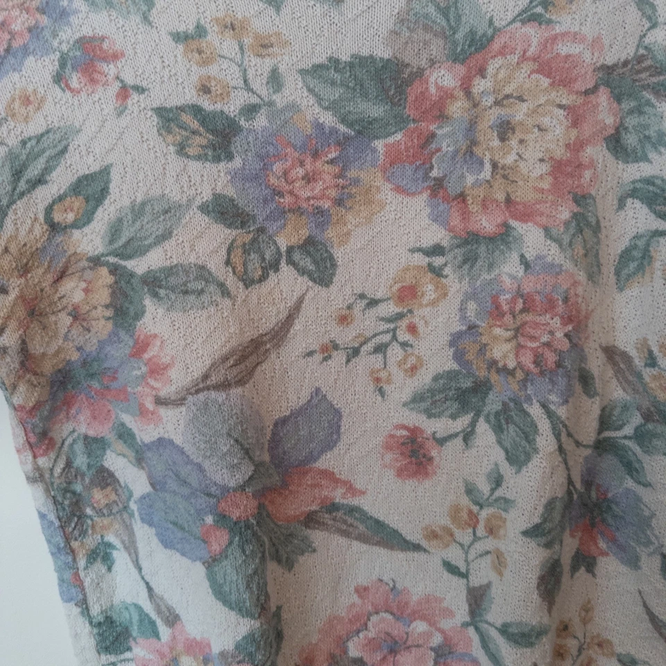 Vintage Floral Sweater Top Sz M Cottage Grannycore Pastel Garden USA Retro 90s - Image 3 of 4
