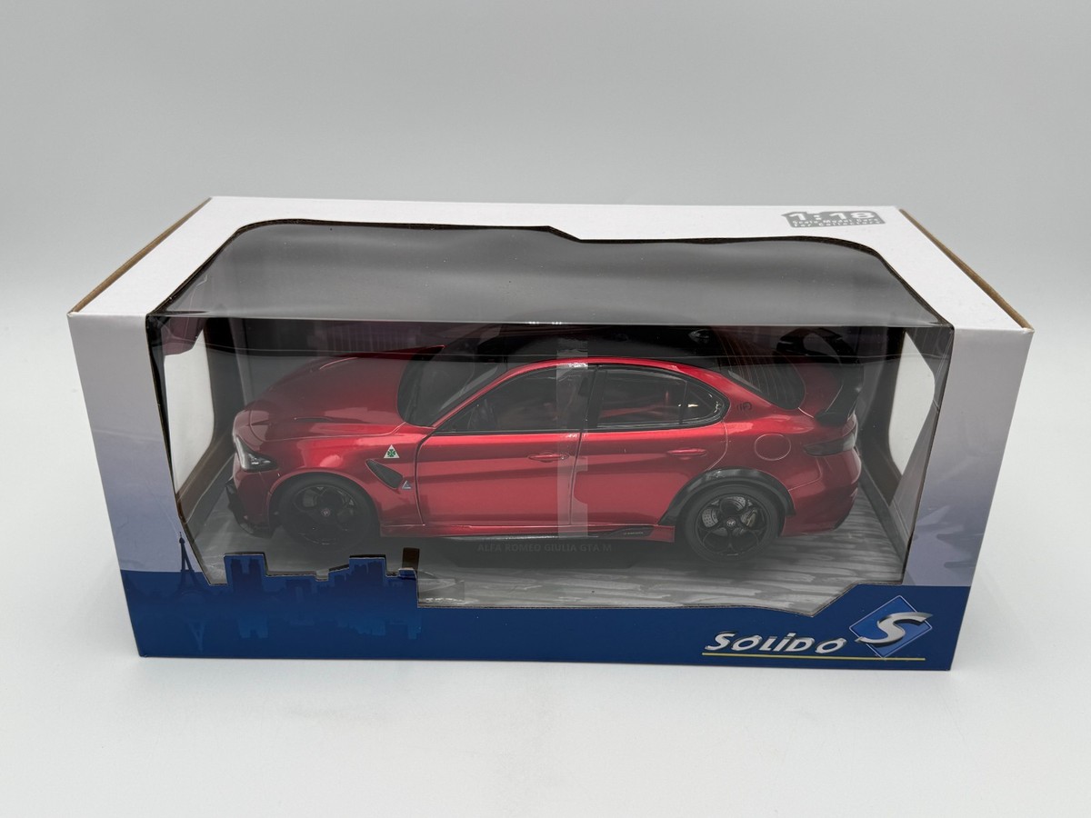 SOLIDO - 1:18 SCALE - 2021 Alfa Romeo Giulia GTA M – Rosso
