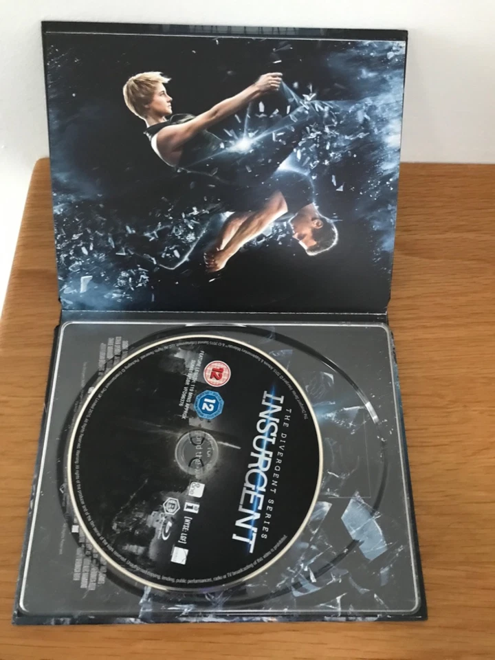 INSURGENT - UK EXCLUSIVE BLU RAY DIGIBOOK - Excellent Condition - Image 2 of 4