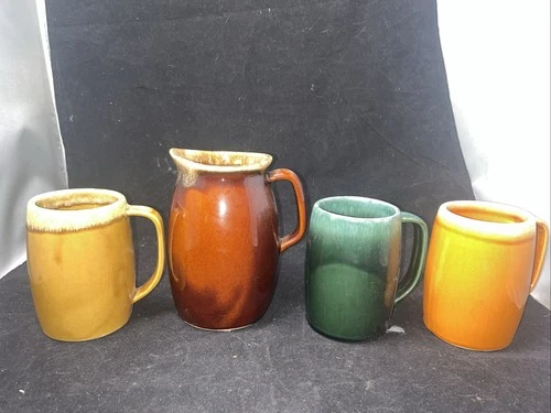 Vtg HULL Pottery USA DRIP GLAZE 3 Coffee Cups Beer Mugs 16oz 5” tall 7” Pitcher