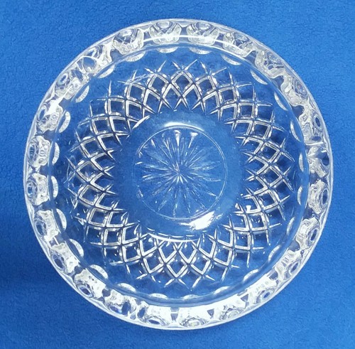 MCM Cut Glass Ashtray 7.5" Round Heavy Large Daisy Flower Basket Design Vtg - Picture 2 of 7