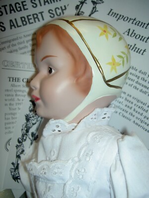 SCHOENHUT MIB Commemorative 1997 Classic American Dolls USPS stamp GIRL doll