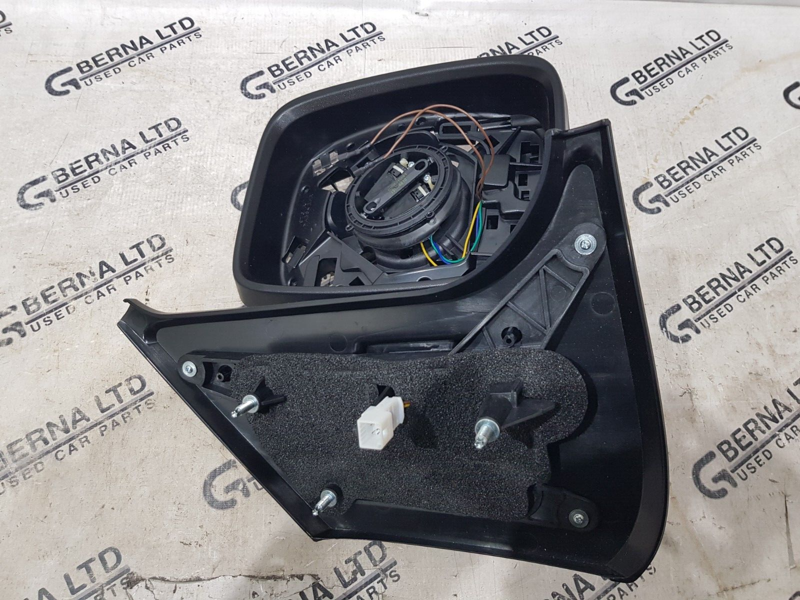 2017 Vauxhall VIVARO 4 Door Van 95528889 Wing Mirror OS Right 