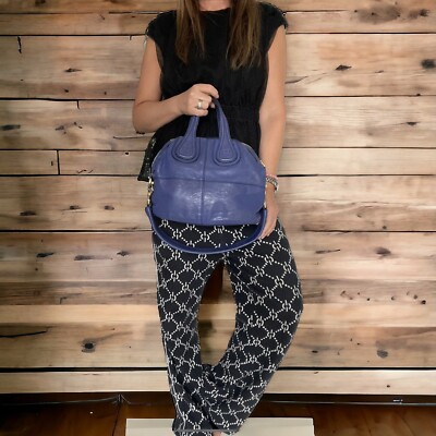 GIVENCHY Nightingale Medium Tasche Blau