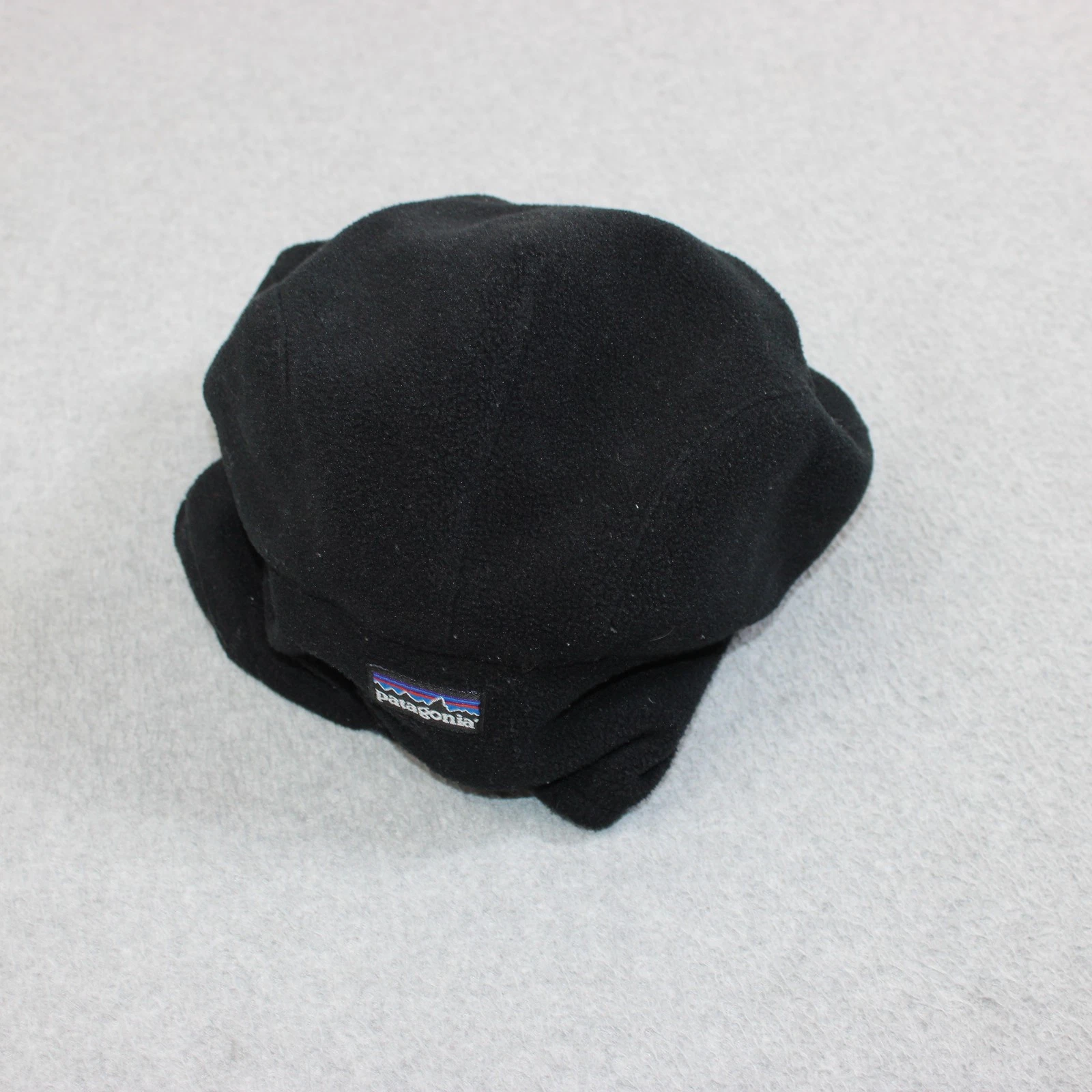 Vintage Patagonia Hat Men Medium Black Newsboy Flat Ear Flap Winter Outdoor Hike
Opens in a new wind