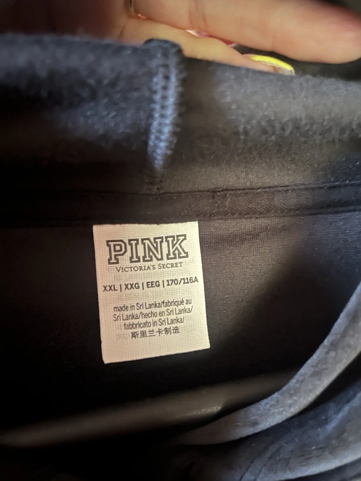 Victoria Secret/Pink Velour Hoodie Size XXL Black - Image 3 of 4