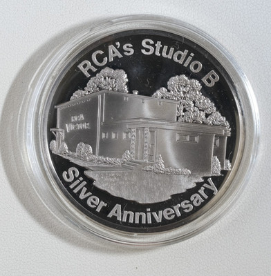 Country Music Hall of Fame RCA's Studio B Silver Anniversary Medal