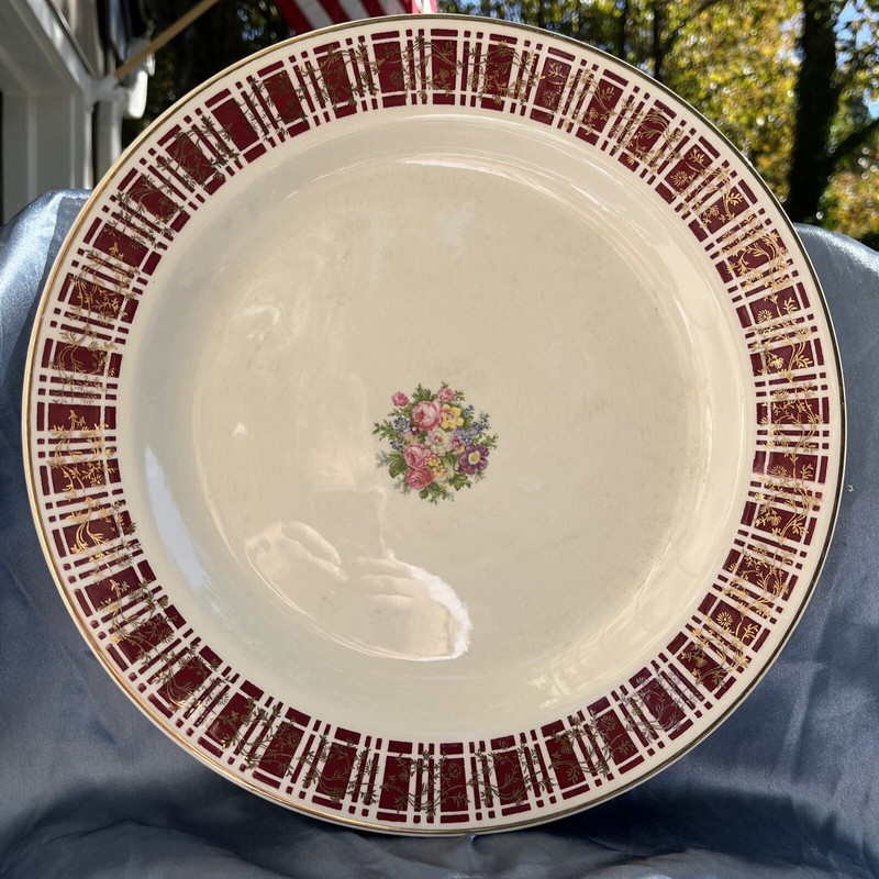 RARE VINTAGE 1941 Homer Laughlin 13” Serving Platter/Cake Plate MADE IN USA!