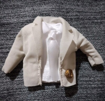 Mattel WWE Elite Beige Suit Jacket White Shirt w Tie Watch 6'' Figure Accessories