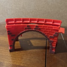 Thomas Train Red Brick viaduct Bridge-curved