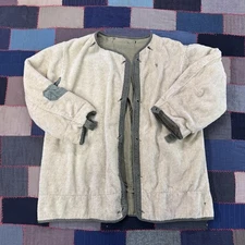 Vintage Military Quilted Liner Jacket – Olive Green Padded Overcoat