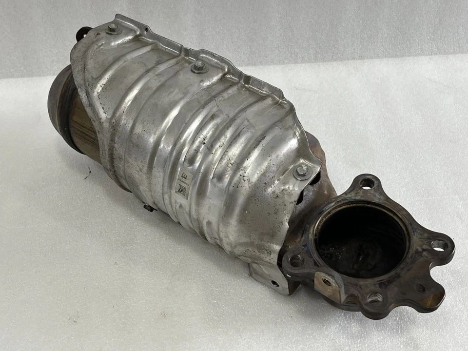 2018 2019 2020 HONDA ACCORD EXHAUST PIPE 1.5L TURBO AUTOMATIC A/T AH2J02E8514 - Image 2 of 3