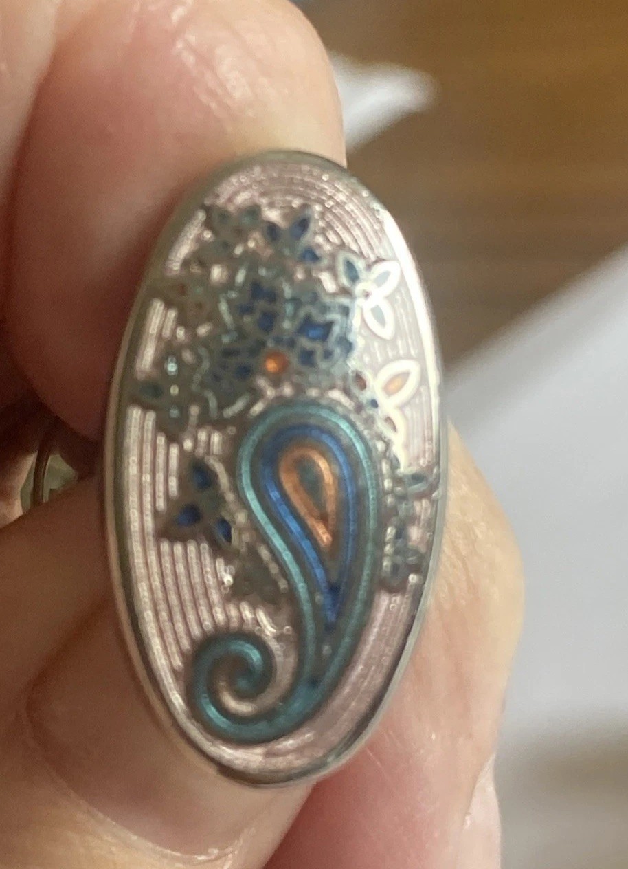 Picture 2 of 4