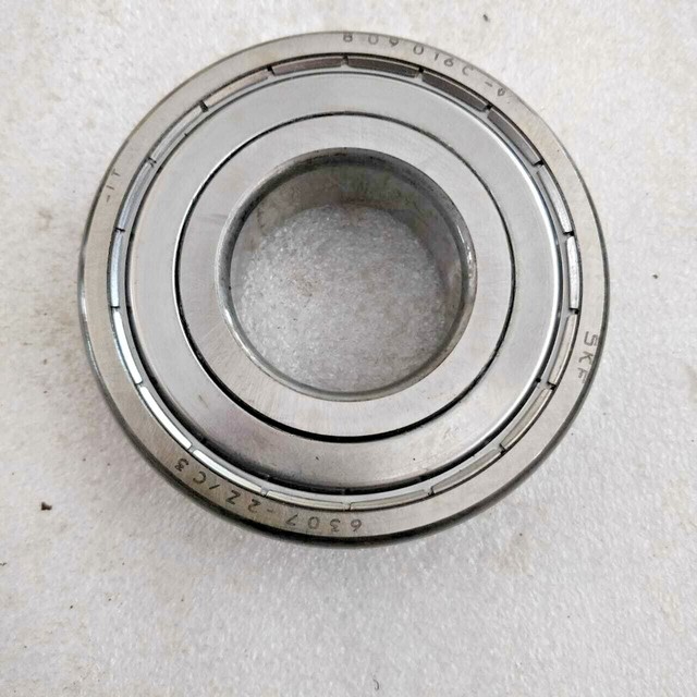 Подшипник 6307 zz