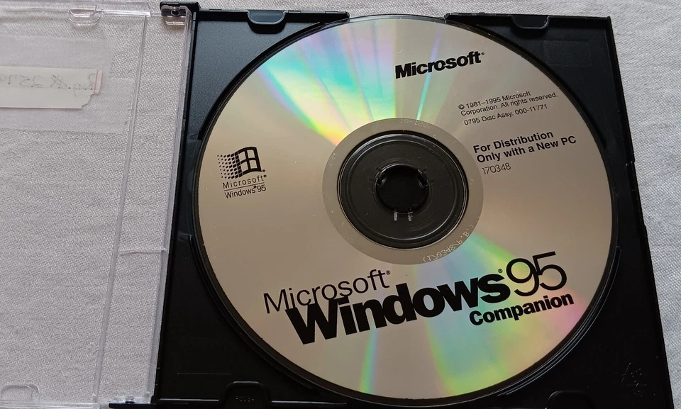 ⭐️⭐ RARE Microsoft Windows 95 Companion Disk 170348 WITH KEY (Registration) CODE - Image 2 of 2