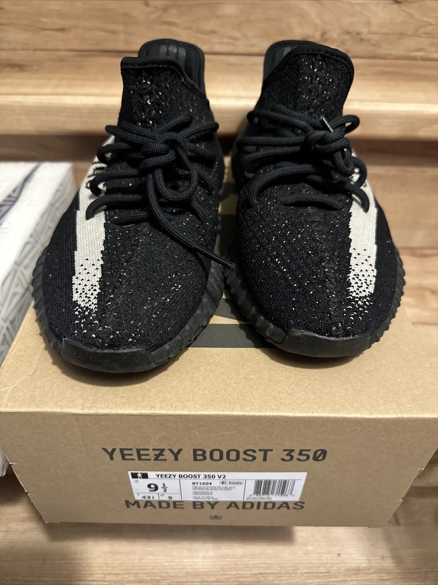 adidas YEEZY BOOST 350 V2 Oreo Re-Release