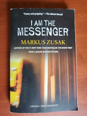 I am The Messenger by Markus Zusak - Paperback 9780375836671| eBay
