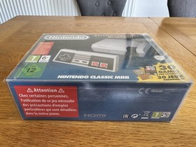 Nintendo NES Mini Classic Console With Additional Controller Boxed Unused